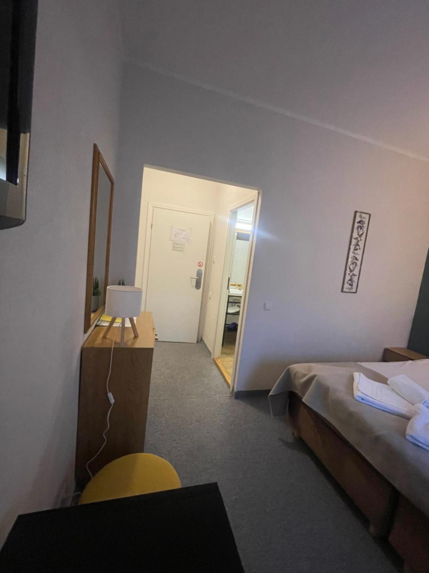 Apple Economy Hotel คอนัส ภายนอก รูปภาพ